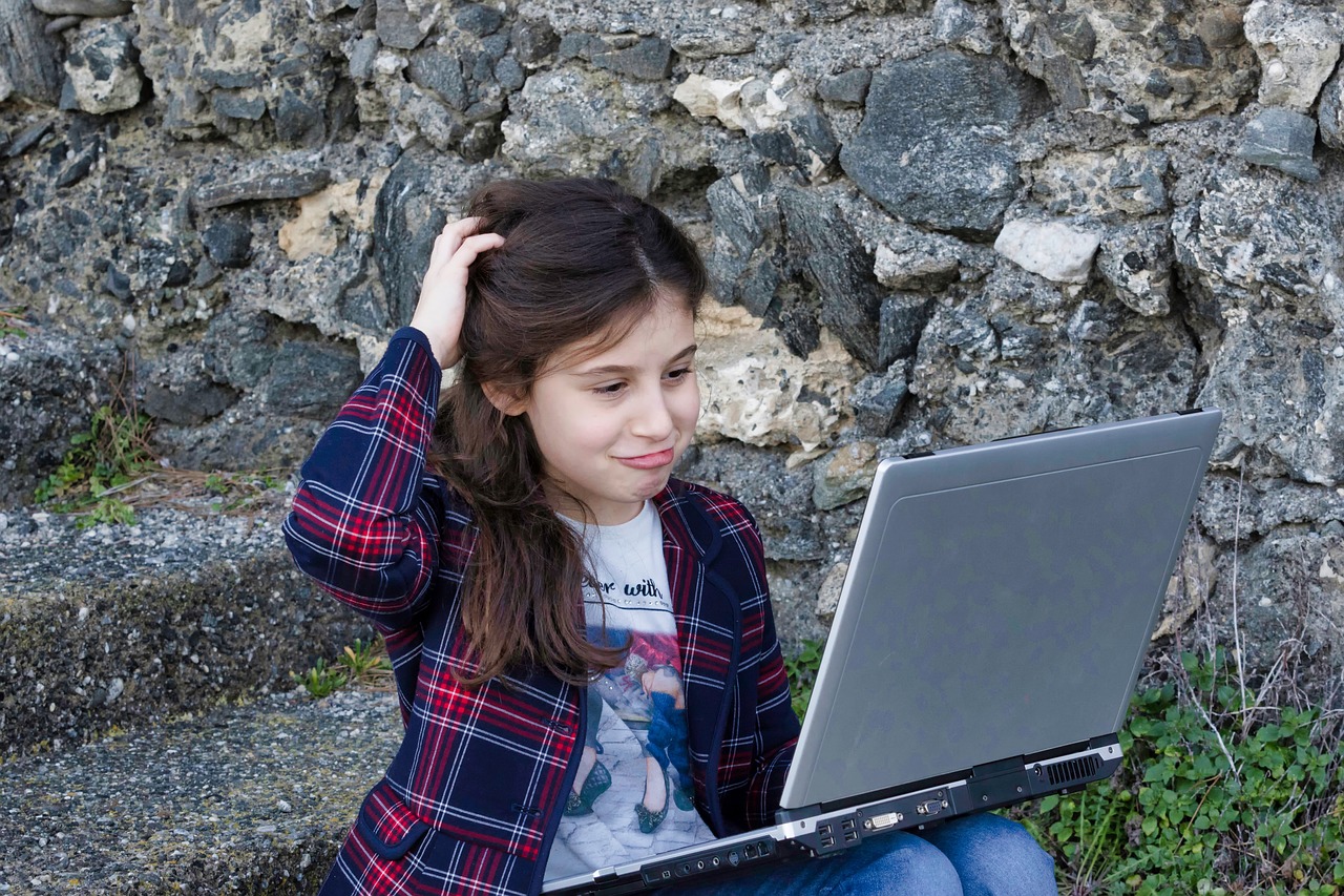 little girl, computer, portable